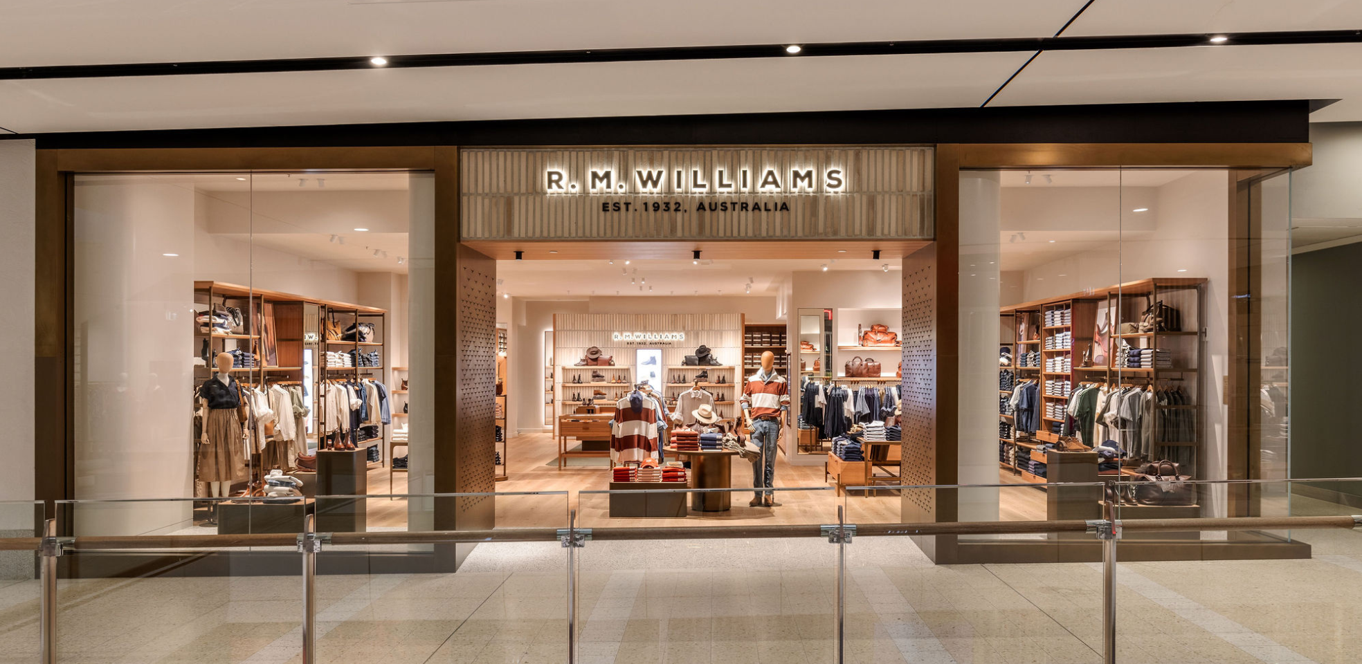 RM WIlliams shopfront